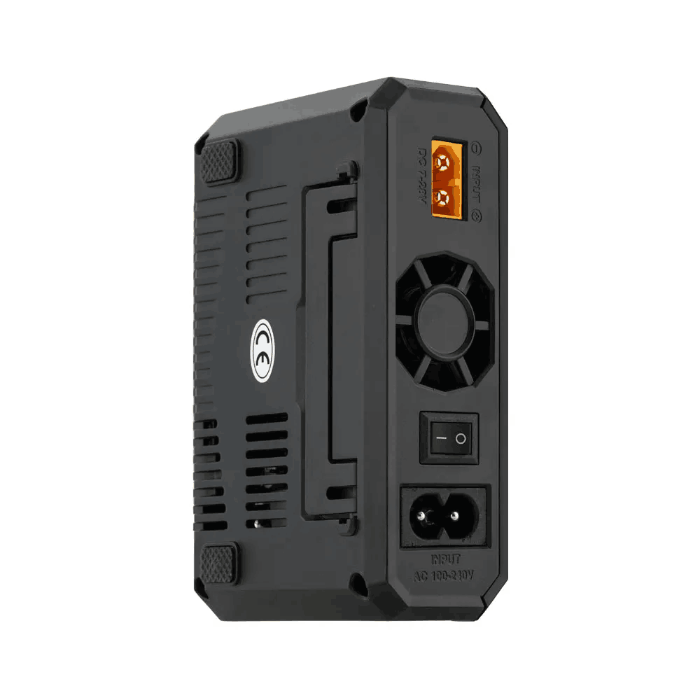 APM7AC 300W Max Smart Charger  - đánh giá và giá Drone Racing Charger